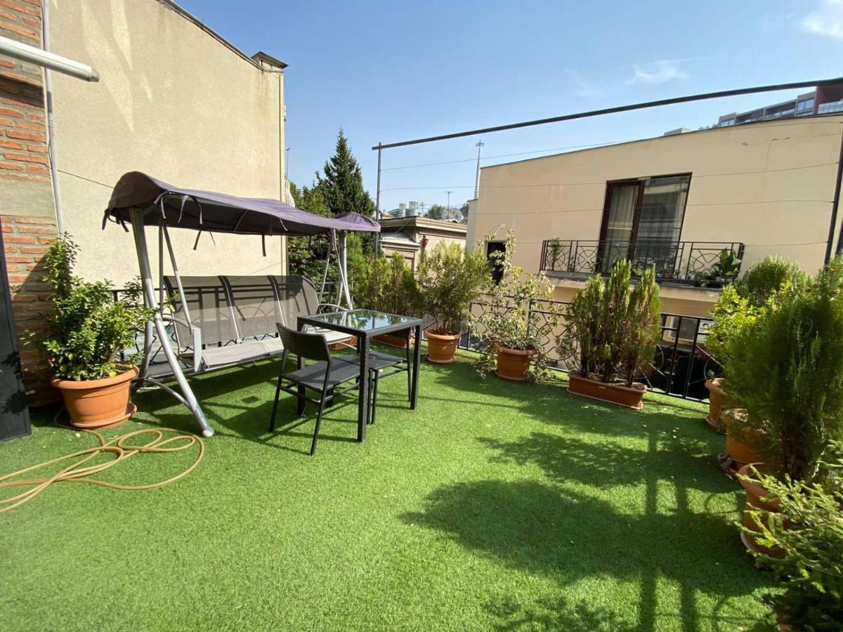 Brand New Apartment With Terrace Tbilissi Extérieur photo