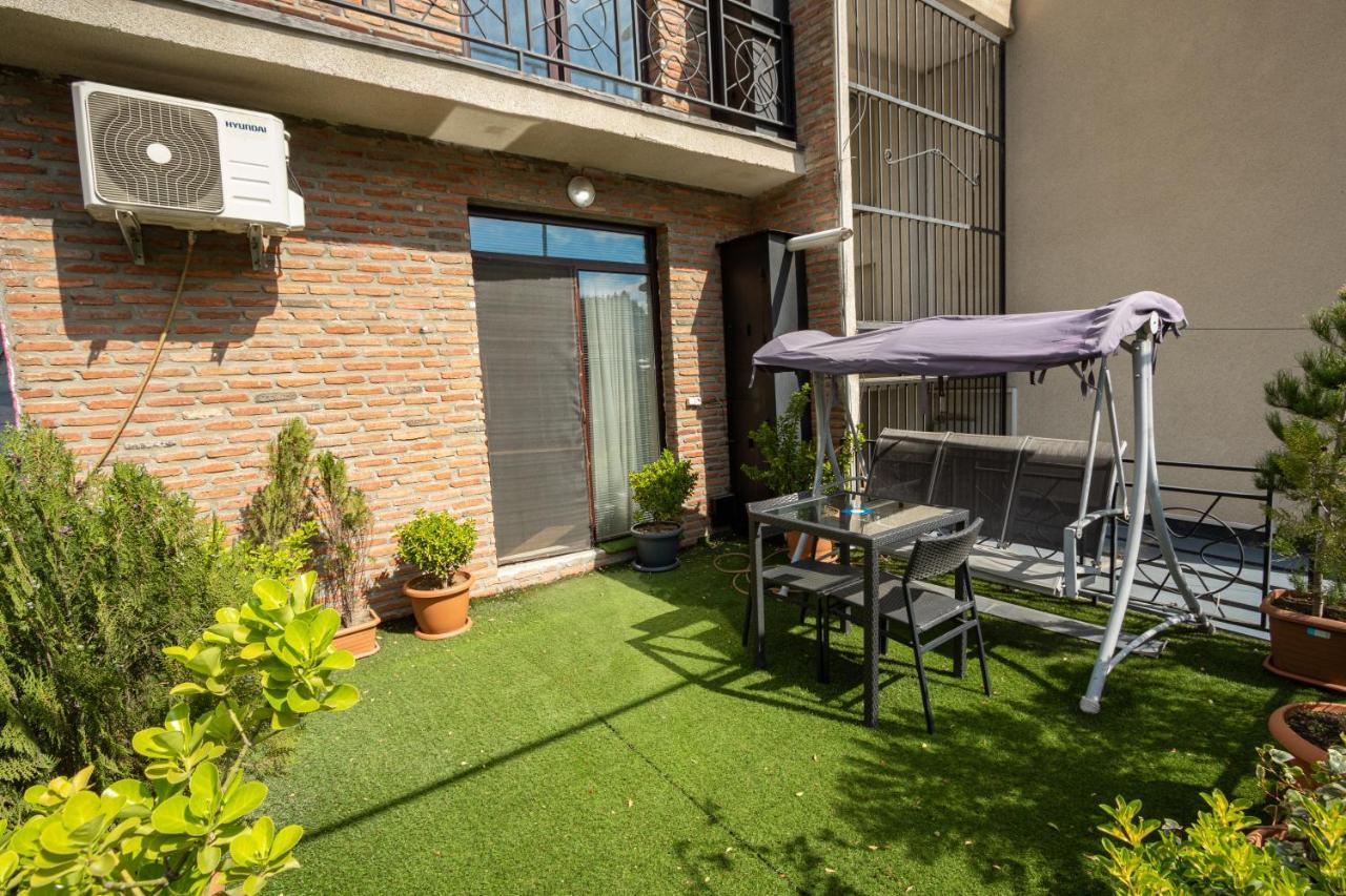 Brand New Apartment With Terrace Tbilissi Extérieur photo