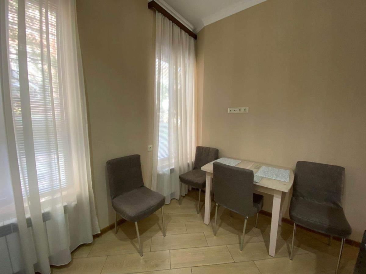 Brand New Apartment With Terrace Tbilissi Extérieur photo